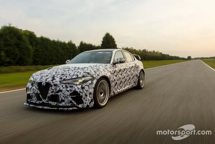 Protoripo dell'Alfa Romeo Giulia GTA