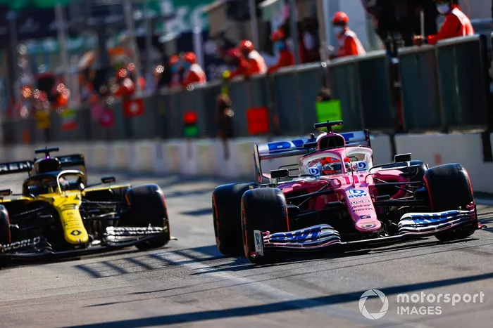 Sergio Pérez, Racing Point RP20, Daniel Ricciardo, Renault F1 Team R.S.20