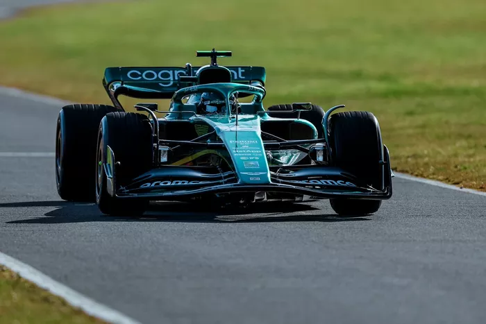 Lance Stroll, Aston Martin AMR22