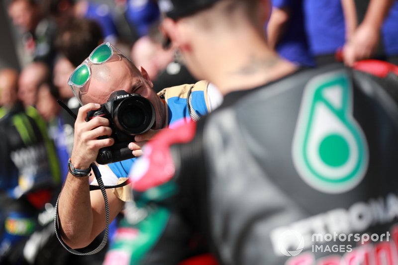 Photographer and Fabio Quartararo, Petronas Yamaha SRT