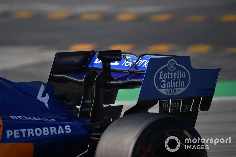 L'aileron arrière de la McLaren MCL34