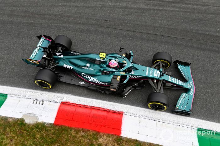 Sebastian Vettel, Aston Martin AMR21