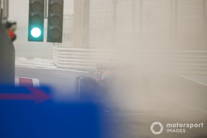 Max Verstappen, Red Bull Racing RB16B 