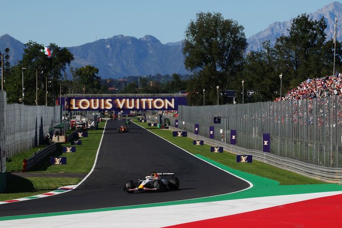 Isack Hadjar, Equipo Racing Bulls