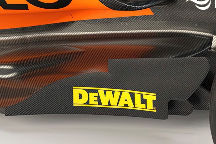 McLaren MCL60, detail floor