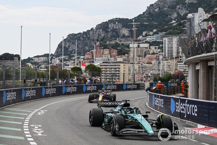 Lance Stroll, Aston Martin AMR23, Sergio Pérez, Red Bull Racing RB19