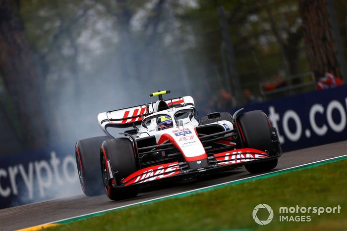 Mick Schumacher, Haas VF-22