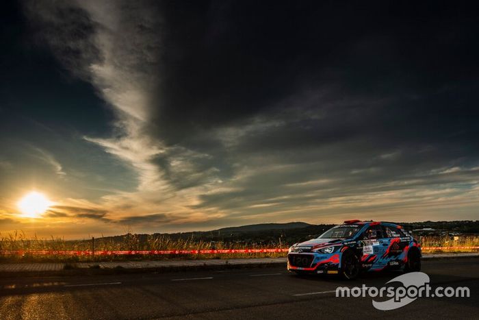 Iván Ares-David Vázquez(Hyundai i30 R5)