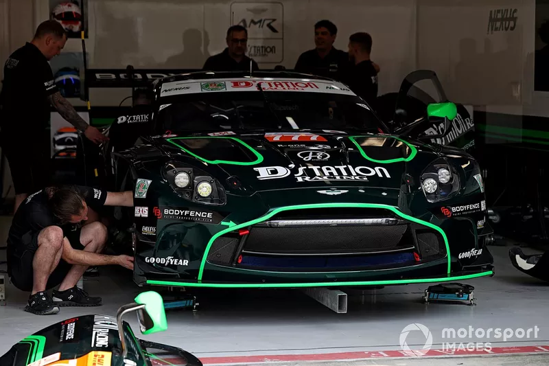 #777 D'Station Racing Aston Martin Vantage AMR LMGT3: Clement Mateu, Erwan Bastard, Marco Sorensen