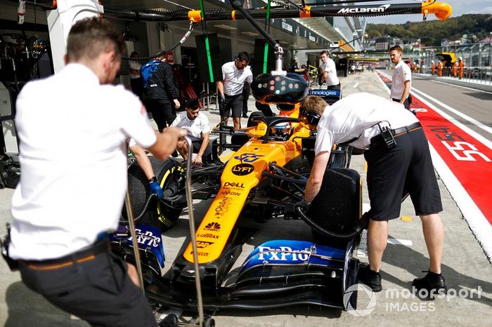 Carlos Sainz Jr., McLaren MCL34