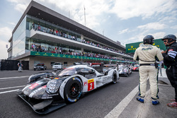 #2 Porsche Team Porsche 919 Hybrid: Romain Dumas, Neel Jani, Marc Lieb