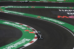 Lewis Hamilton, Mercedes AMG F1 W07 Hybrid