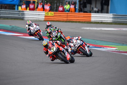 Chaz Davies, Aruba.it Racing - Ducati Team und Michael van der Mark, Honda WSBK Team