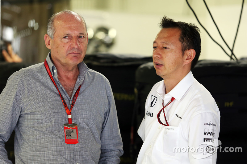 (L to R): Ron Dennis, McLaren Executive Chairman with Yusuke Hasegawa, Head of Honda F1 Programme