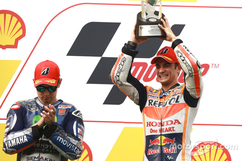 Podium : le vainqueur Dani Pedrosa, Repsol Honda, le deuxième Jorge Lorenzo, Yamaha