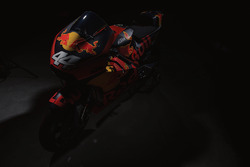 Red Bull KTM Factory Racing RC16
