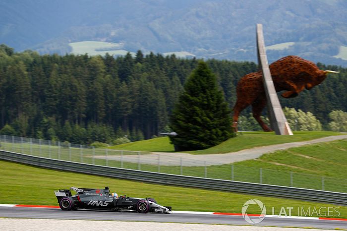 13º Romain Grosjean, Haas F1 Team VF-17 (18 puntos)