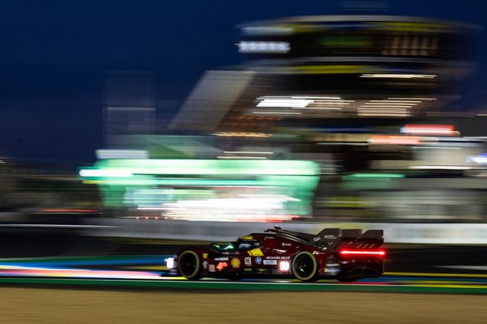  #50 AF Corse Ferrari 499P: Antonio Fuoco, Nicklas Nielsen, Miguel Molina