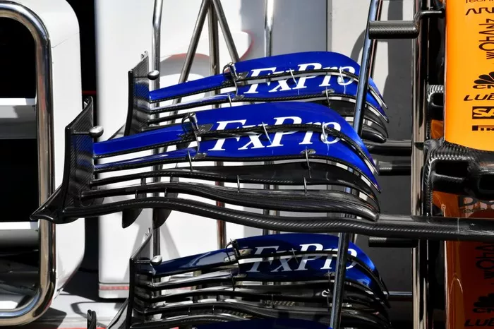 Alerón delantero del McLaren MCL34 