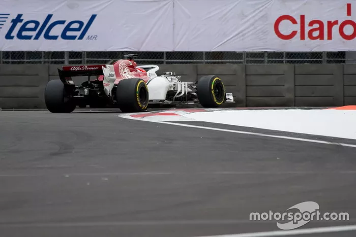 Tatiana Calderón, Sauber C37 piloto de prueba
