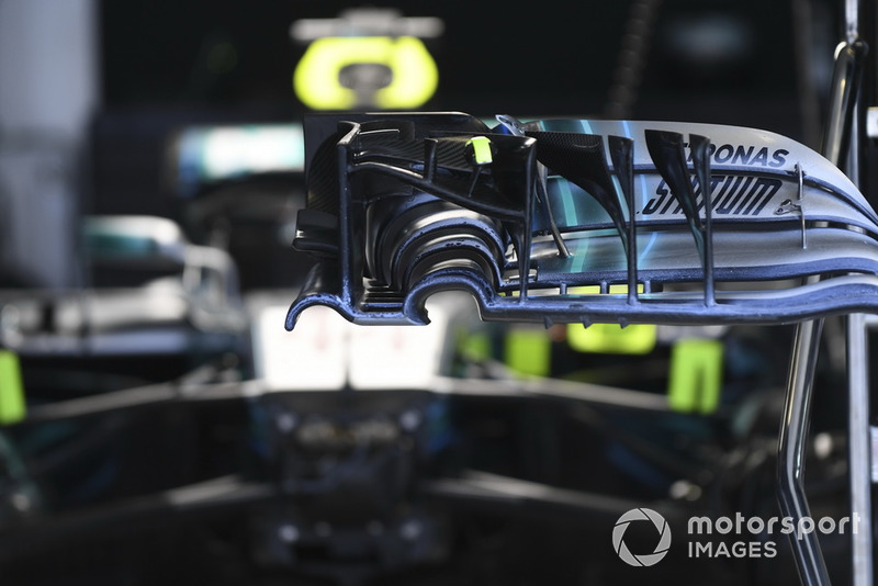 Mercedes-AMG F1 W09 front wing detail