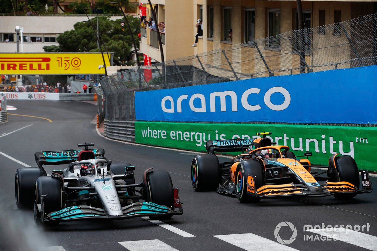 George Russell, Mercedes W13, Lando Norris, McLaren MCL36