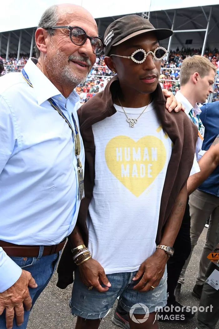 El músico Pharrell Williams en la parrilla