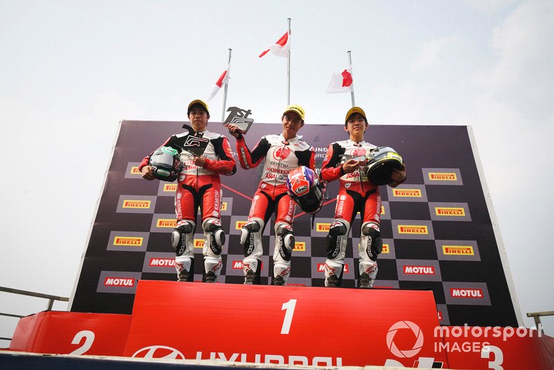 Podium Race 1: Sho Nishimura, Afridza Munandar, Takuma Matsuyama
