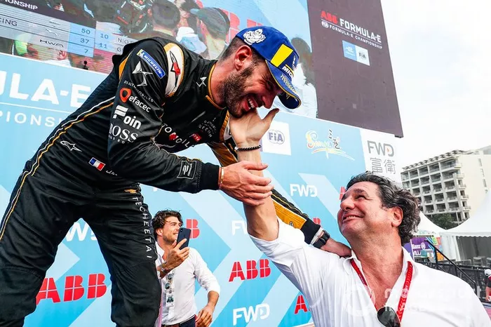 Jean-Eric Vergne, DS TECHEETAH, 1st position, on the podium