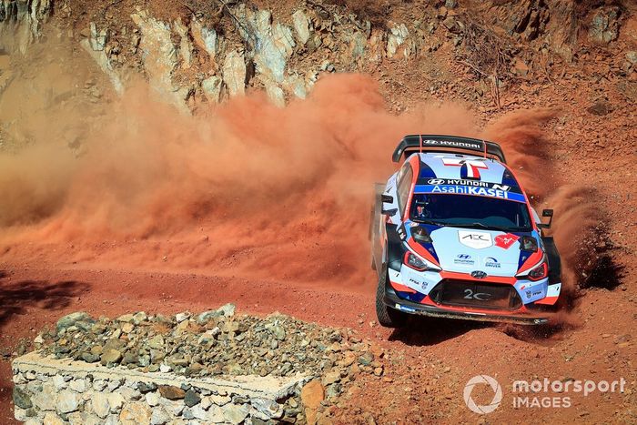 Pierre-Louis Loubet, Vincent Landais, Hyundai 2c Competition Hyundai i20 Coupe WRC