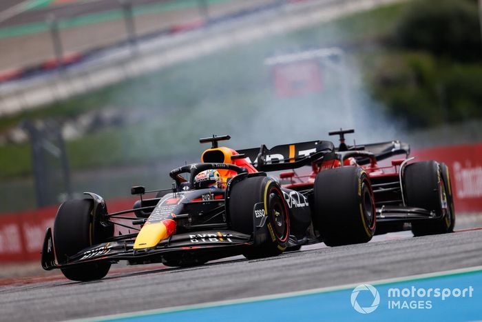 Max Verstappen, Red Bull Racing RB18, Charles Leclerc, Ferrari F1-75