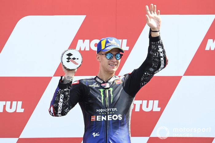 Podio: ganador de la carrera Fabio Quartararo, Yamaha Factory Racing