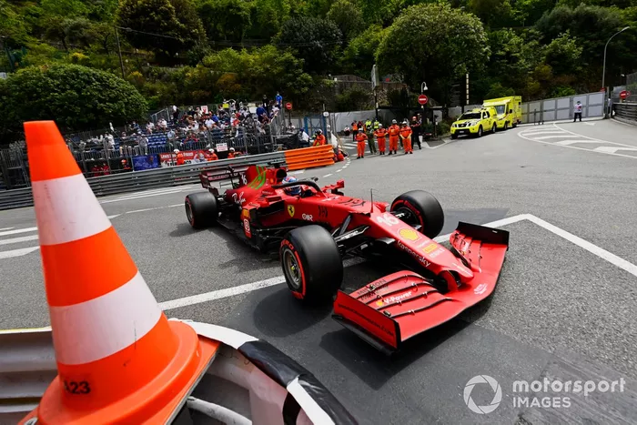 Charles Leclerc, Ferrari SF21