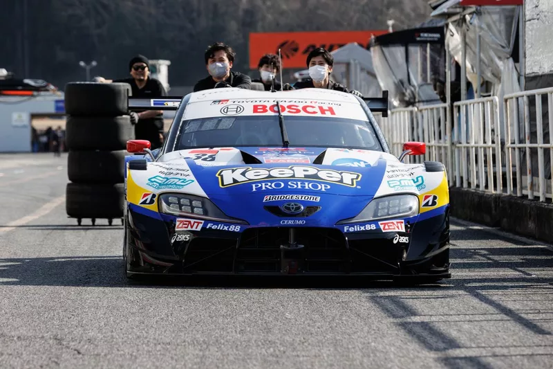 #38 KeePer CERUMO GR Supra
