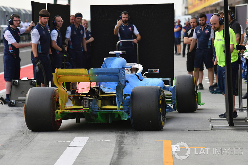 Robert Kubica, Williams FW41, avec de la peinture aéro flow-viz sur la voiture