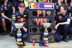 Race winner Max Verstappen, Red Bull Racing celebrates with the team