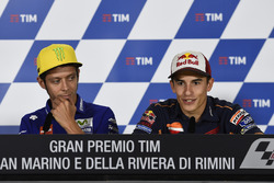 Marc Marquez, Repsol Honda Team; Valentino Rossi, Yamaha Factory Racing