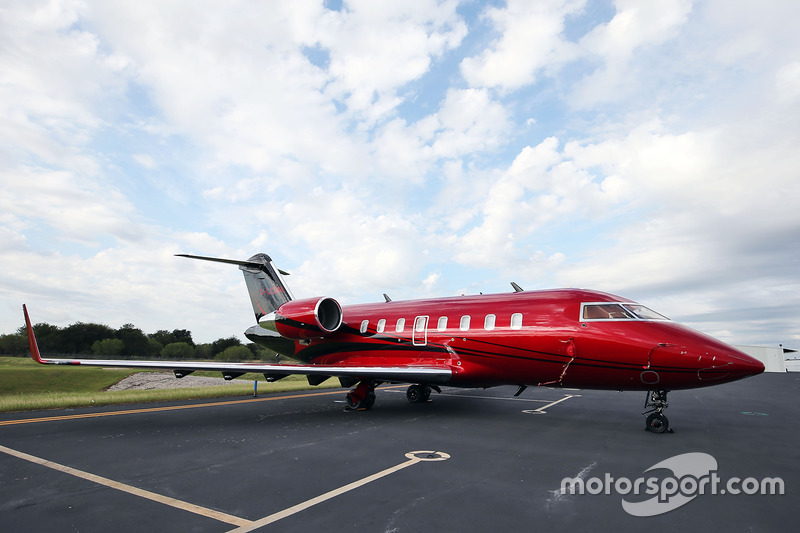 The private jet of Lewis Hamilton, Mercedes AMG F1