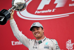 Race winner Nico Rosberg, Mercedes AMG F1 celebrates on the podium