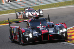 #8 Audi Sport Team Joest Audi R18 e-tron quattro: Лукас ді Грассі, Лойк Дюваль, Олівер Джарвіс