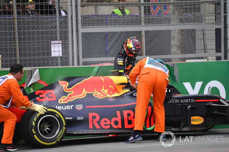 Accidente de Max Verstappen, Red Bull Racing RB14