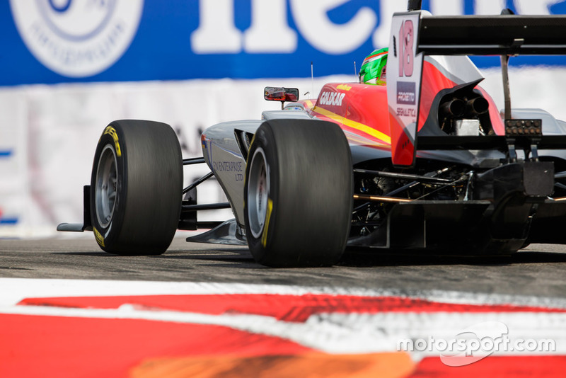 Leonardo Pulcini a hérité de la pole position, sa deuxième de la saison