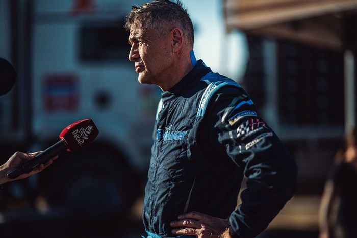 #217 X-raid Mini JCW Team Mini John Cooper Works Rally Plus: Krzysztof Holowczyc, Łukasz Kurzej