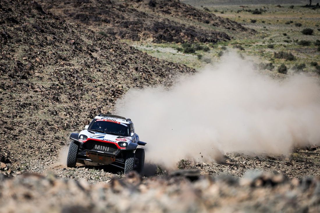 #217 X-raid Mini JCW Team Mini John Cooper Works Rally Plus: Krzysztof Holowczyc, Łukasz Kurzeja