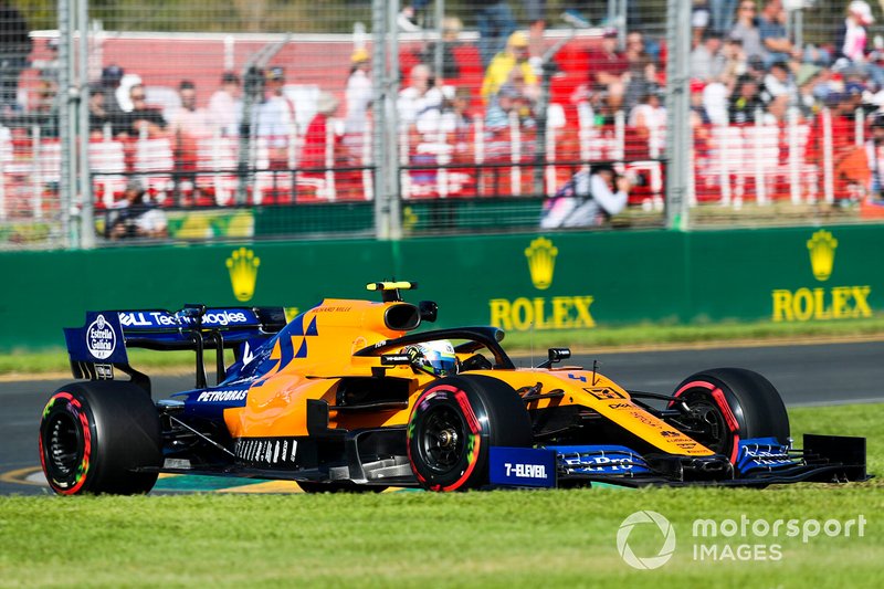8. Ландо Норріс, McLaren MCL34, 1.22,304