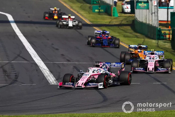 Sergio Perez, Racing Point RP19, Lance Stroll, Racing Point RP19, Carlos Sainz Jr., McLaren MCL34, y Daniil Kvyat, Toro Rosso STR14