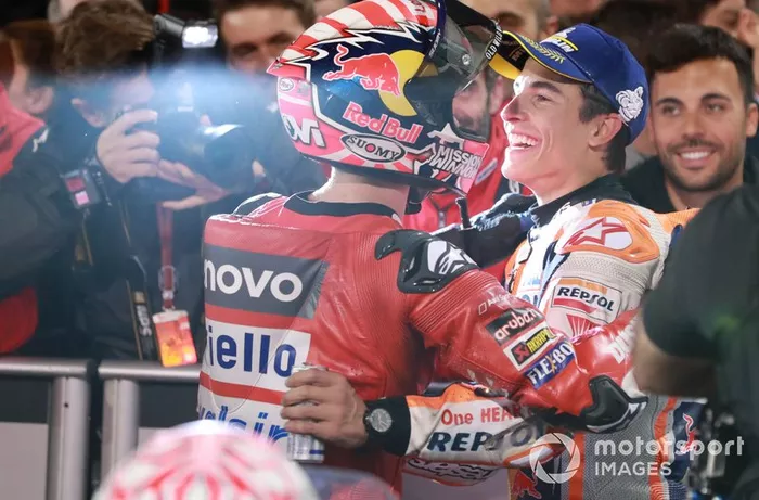 Andrea Dovizioso, Ducati Team, Marc Marquez, Repsol Honda Team en Parc ferme