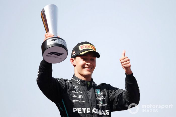 Podio: tercer lugar George Russell, Mercedes-AMG
