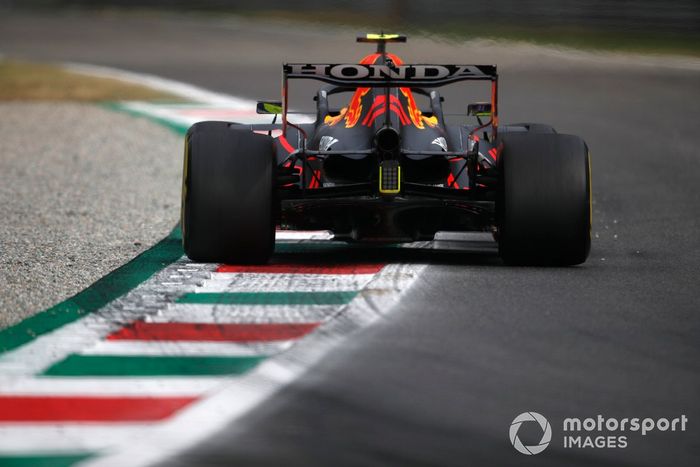 Sergio Pérez, Red Bull Racing RB16B