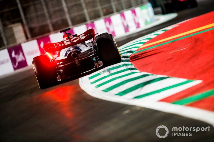 George Russell, Mercedes W13